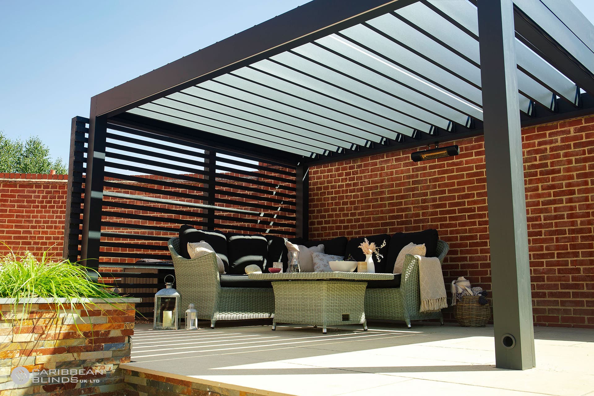 CB - Classic Outdoor Living Pod - Grey - 70